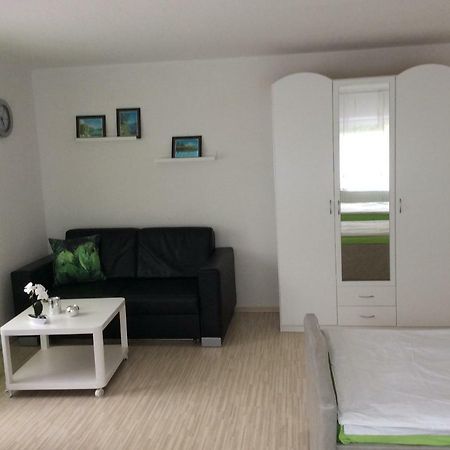 Wenzel Apartment Roxheim Bagian luar foto